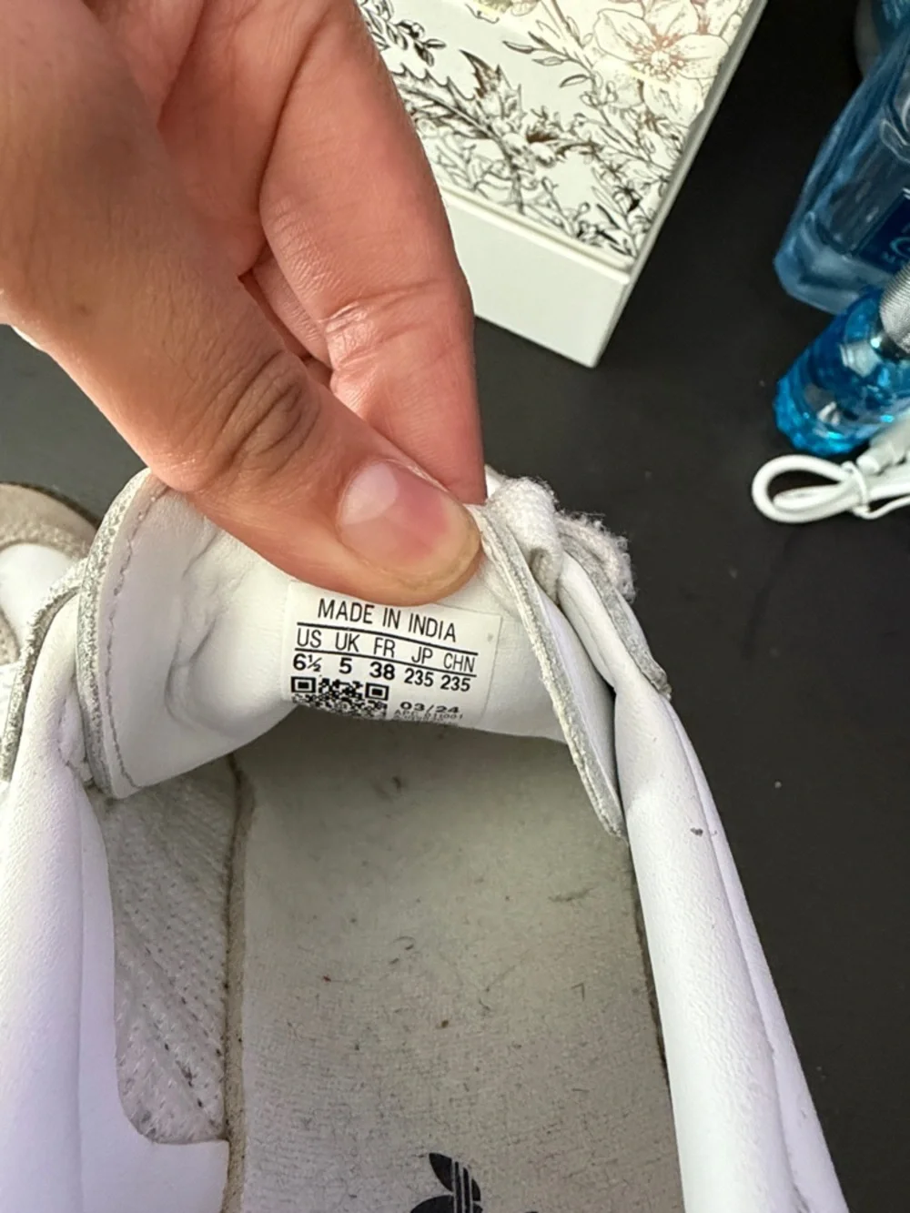 adidas White & Black Samba Leather Sneakers - Picture 6 of 6